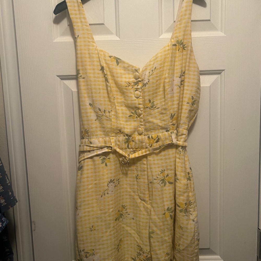 BCBGeneration Romper size Large